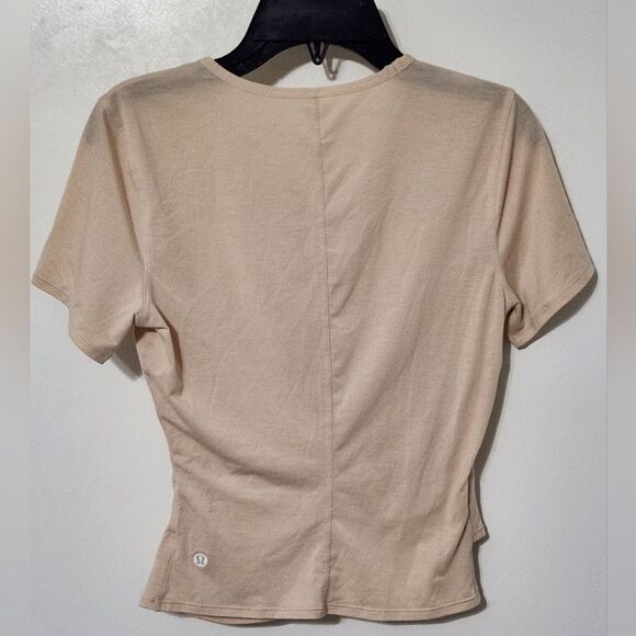 Lululemon athletica Round Trip Short Sleeve Size 4 - Picture 3 of 9